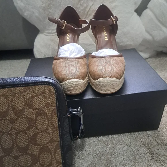 BRAND NEW Coach Women's Brown Espadrille Wedge Sandals - Picture 9 of 11